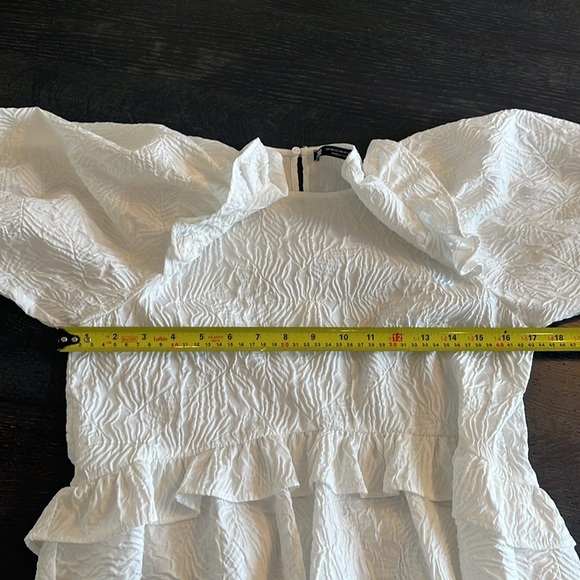 Zara Textured Ruffle Tiered Short Sleeve Peplum Top White - Picture 7 of 7